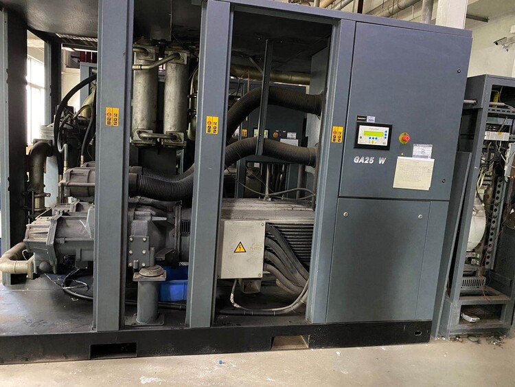 1756283721419645.jpeg abd8345301fda2bf65a3351e8c8524a5.jpeg